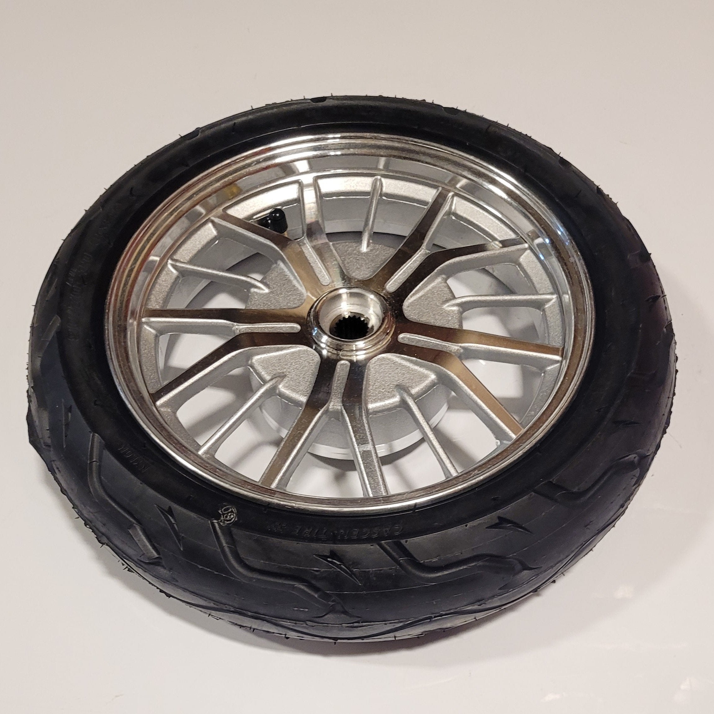 Complete Rear Wheel (tire and rim) – GIO Mobility